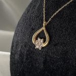 گردنبند ترکیبی گل و لوزی