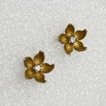 گوشواره گل لیلیوم