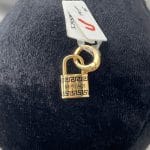 آویز قفل ورساچی