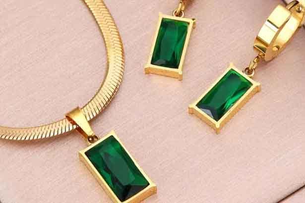 طلای خالص چگونه است