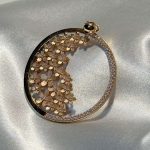 آویز گل رزگلد ۱۸ عیار زنانه – گالری طلا زمرد