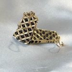 گوشواره سیاه قلم طلای ۱۸ عیار بدون اجرت وزن ۸.۶۰۰ گرم