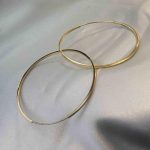 گوشواره حلقه‌ای بزرگ طلا ۱۸ عیار زنانه وزن ۳.۲۶۰ گرم – بدون اجرت – گالری طلا زمرد