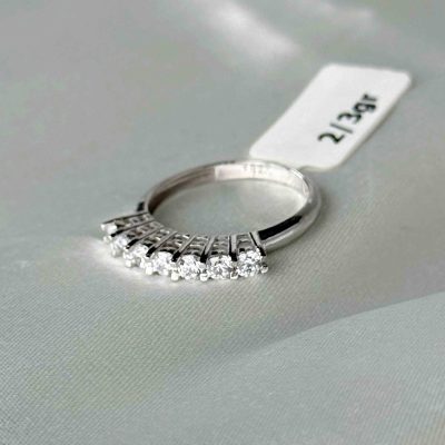 انگشتر سولیتر اتمی طلا ۱۸ عیار زنانه وزن ۲.۳۰۰ گرم – گالری طلا زمرد