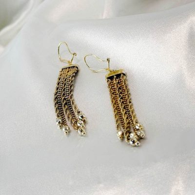 گوشواره آویزی طلا 18 عیار زنانه وزن 6.39 گرم بدون اجرت از گالری طلا زمرد