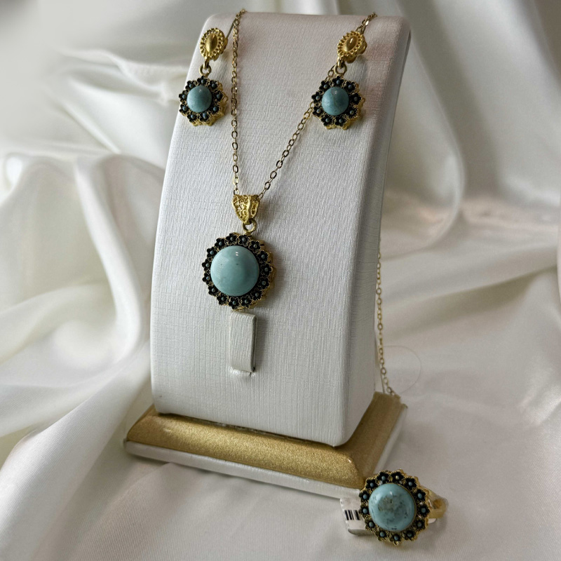 turquoise-sun-set-9-21 نیمست فیروزه خورشیدی طلا وزن کل 9/21 گرم شامل آویز، انگشتر و گوشواره