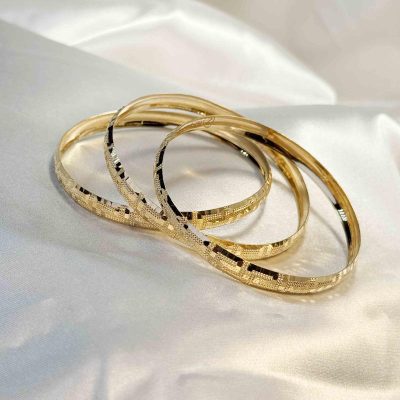 النگو رز سایز ۲ در ۳ طلا بدون اجرت وزن 4.060 و 3.890 گرم