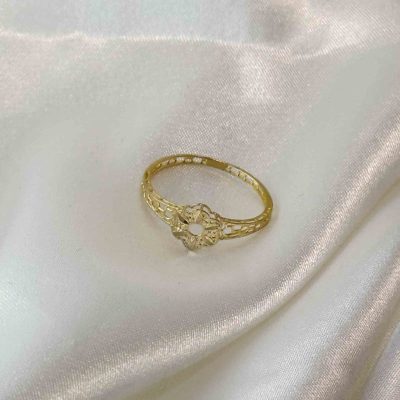 انگشتر ظریف ستاره وزن 630 سوت – بدون اجرت – گالری طلا زمرد