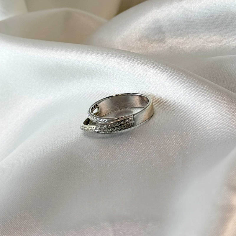 انگشتر طلا نگین‌دار بدون اجرت وزن 4/060 گرم