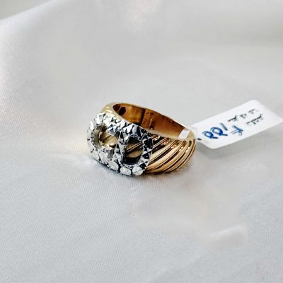 انگشتر طرح متفر شا طلا ۱۸ عیار وزن 4/55 گرم از گالری طلا زمرد