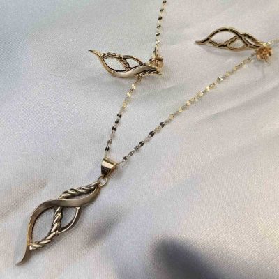 نیم ست طلا دلربا بدون اجرت (آویز 1.930g + گوشواره 2.3g) | بدون زنجیر | طلای سبک و اقتصادی