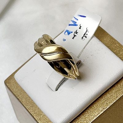 انگشتر مینیمال طلا طرح سوپر وزن 1.85 گرم از گالری طلا زمرد