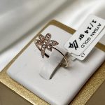 انگشتر طلا مینیمال طرح سنجاقک وزن 1/14 گرم از گالری طلا زمرد