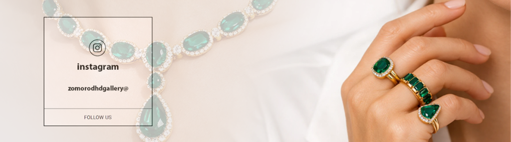 کالکشن جواهرات زمرد شامل گردنبند، گوشواره و دستبند | Zomorod HD Gallery