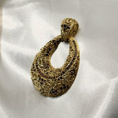 آویز هندسی طلا ۱۸ عیار ۱۶.۵۶۰ گرم – جواهری زمرد