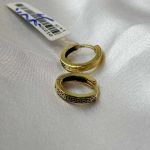 گوشواره ورساچه طلا ۱۸ عیار ۱.۸۸ گرم – جواهری زمرد