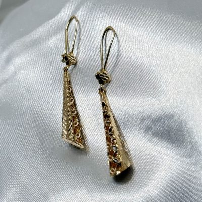 گوشواره استوانه‌ای طلا ۱۸ عیار ۳.۵۷۰ گرم – جواهری زمرد