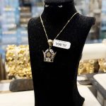 آویز طلا میناکاری مدل الما وزن ۳.۴۱۰ گرم – جواهری زمرد